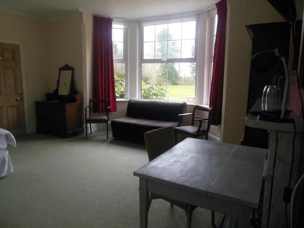 Furtho Manor Farm Bed and Breakfast Μίλτον Κέινς Εξωτερικό φωτογραφία