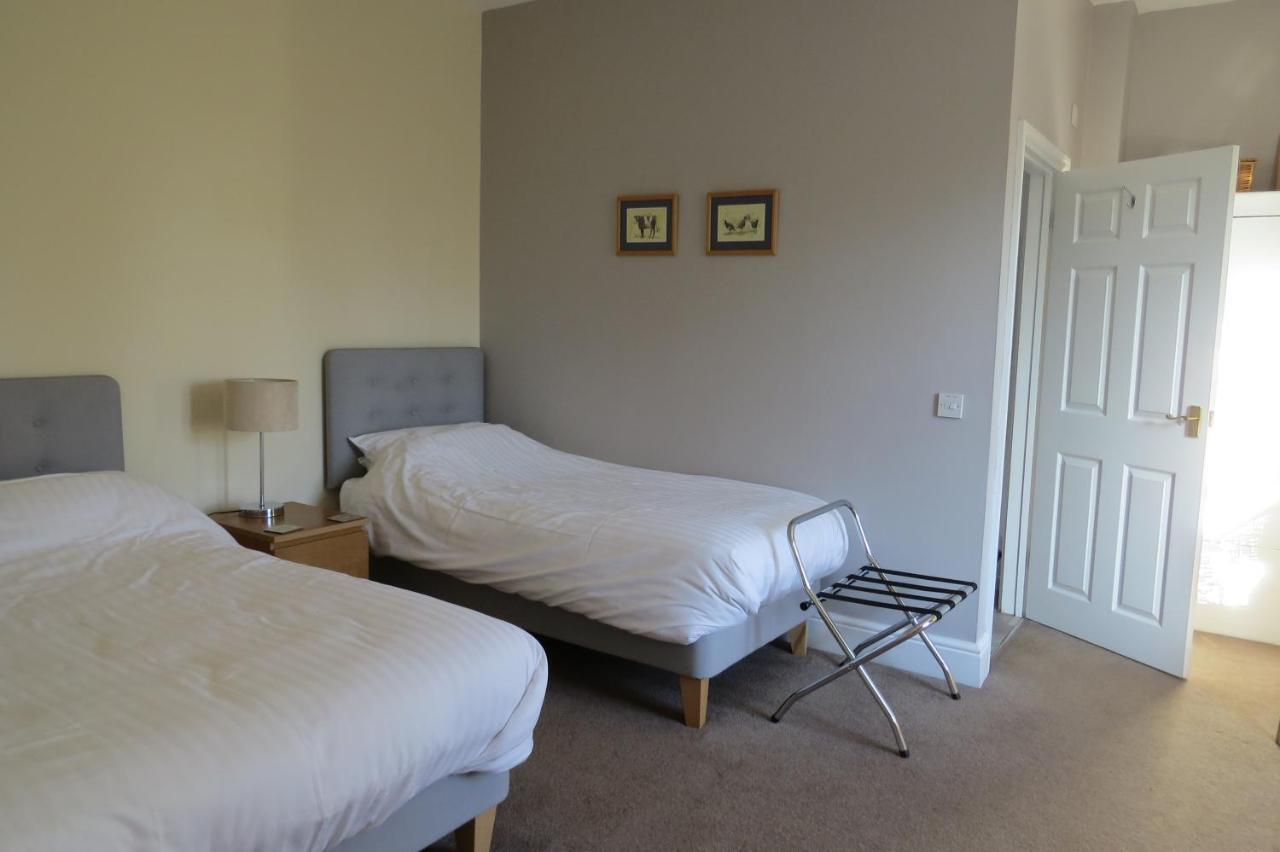 Furtho Manor Farm Bed and Breakfast Μίλτον Κέινς Εξωτερικό φωτογραφία