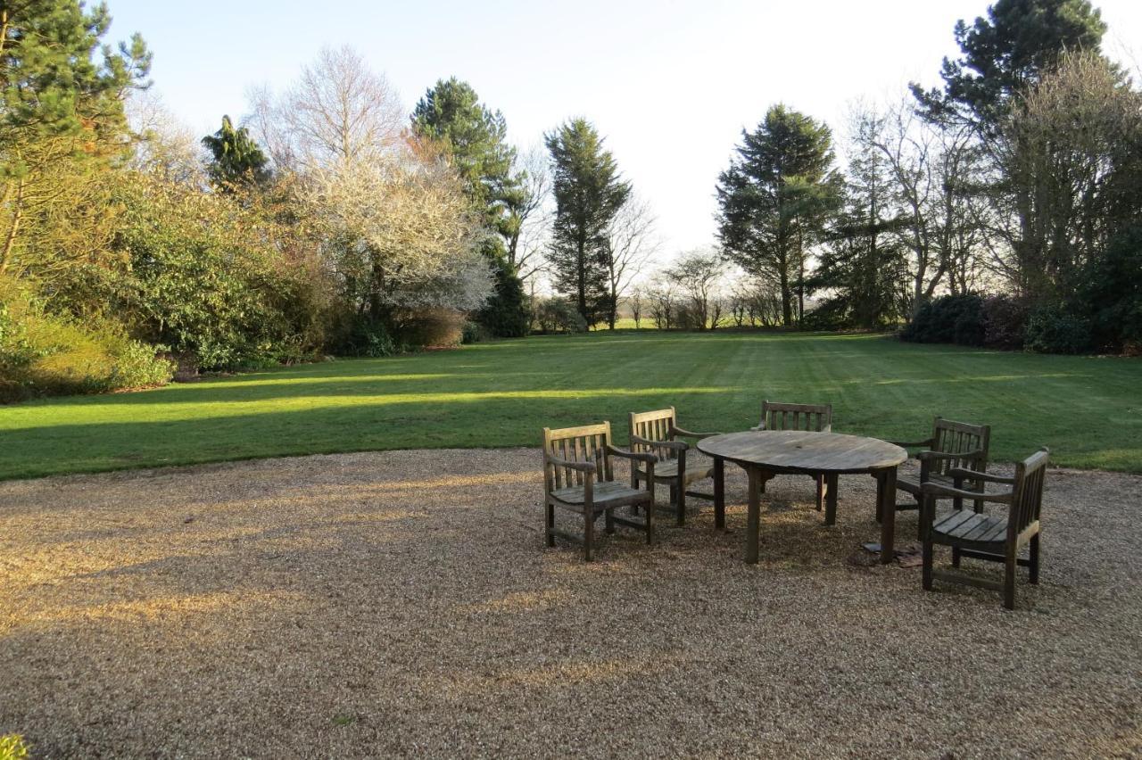 Furtho Manor Farm Bed and Breakfast Μίλτον Κέινς Εξωτερικό φωτογραφία